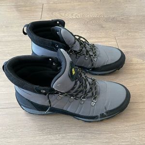 Colombia winter boots